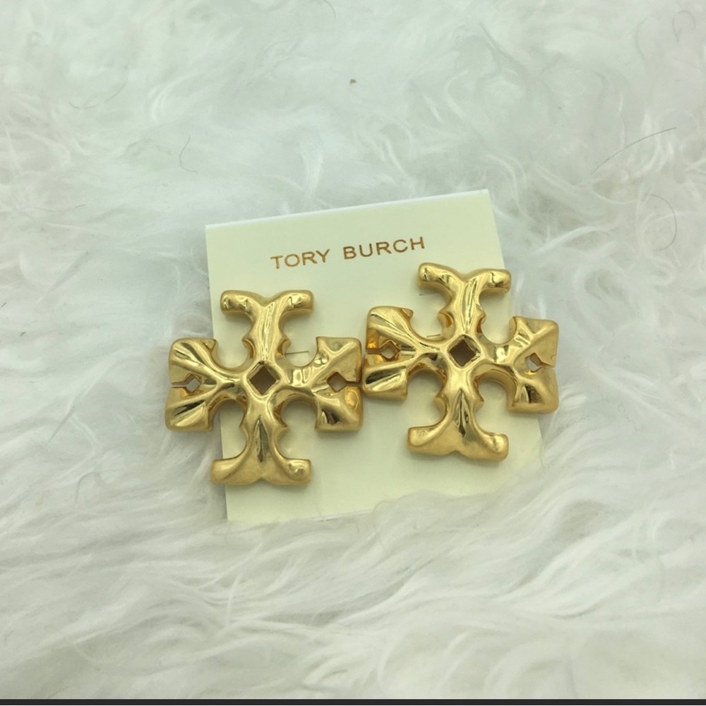 COPY - Tory Burch T-Logo Large Roxanne Stud Earrings GOLD